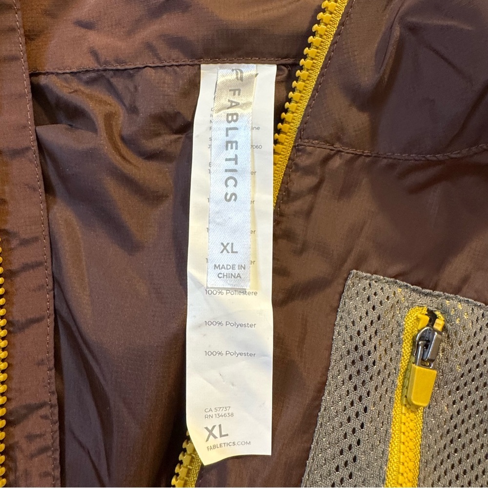 Fabletics Women's XL Shawn Cropped Half-Zip Windbreaker Jacket Brown NWT - Picture 7 of 8